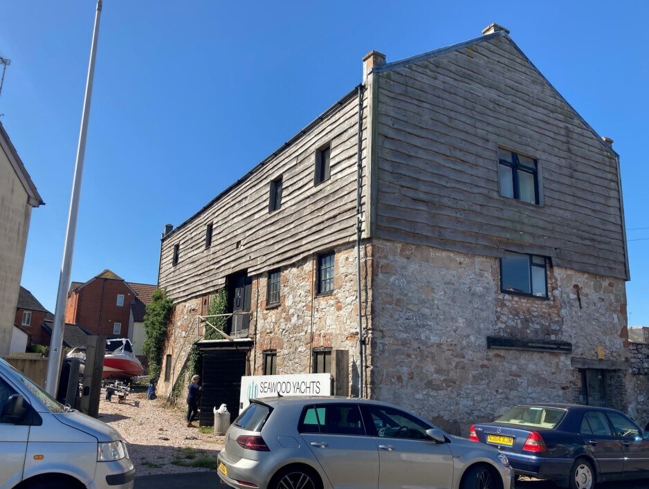 911 Camperdown Ter, Exmouth, EX8 1EJ