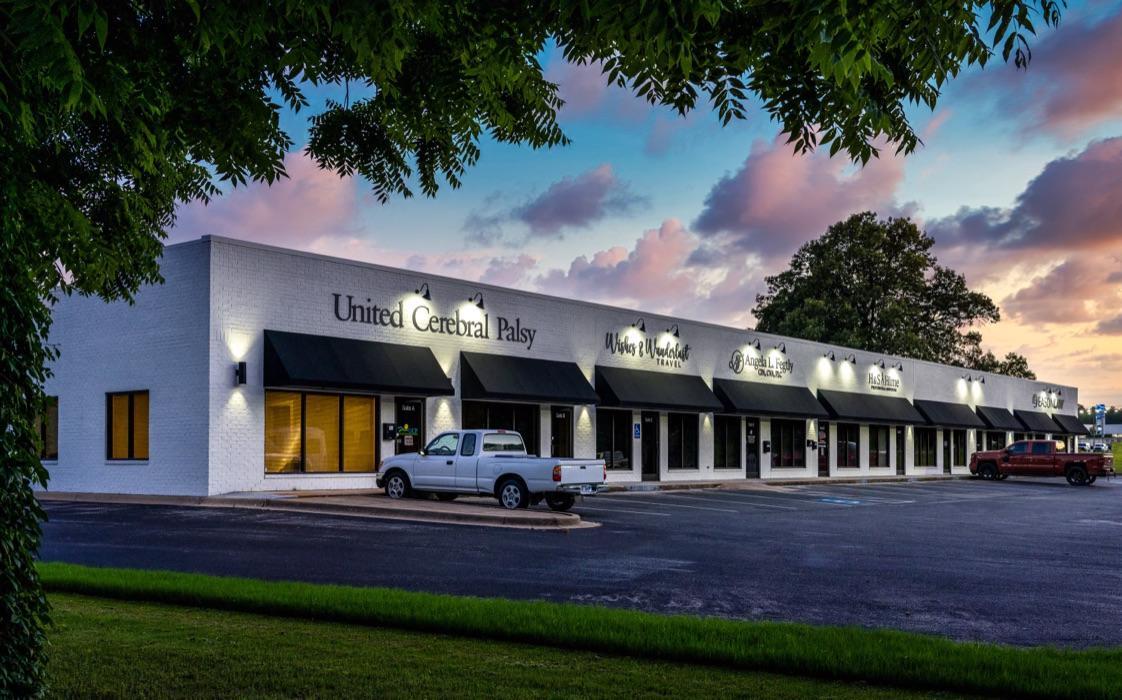 1817 Woodsprings Rd, Jonesboro, AR 72401