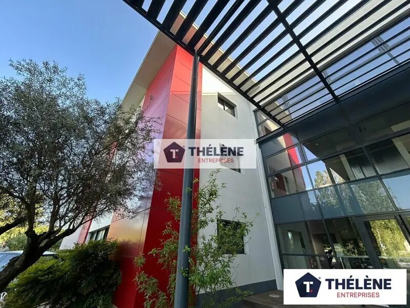 Office in Nîmes for lease Building Photo- Image 1 of 13