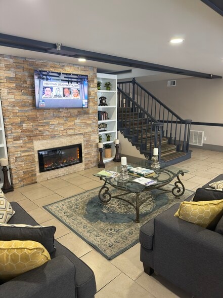 135 The Lakes Blvd, Kingsland, GA for sale - Building Photo - Image 3 of 16