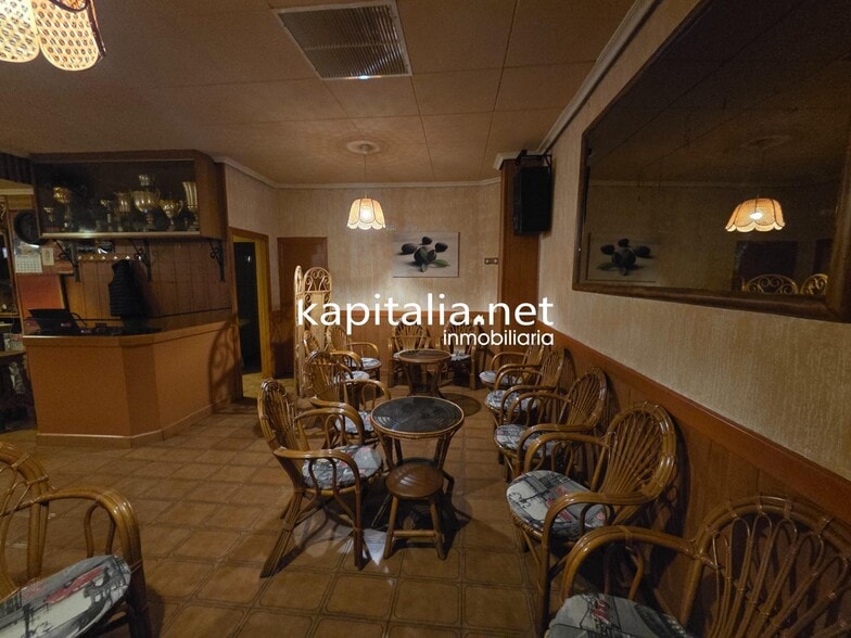 de Joan Xxiii, Ontinyent, Sant Rafael, 1, València, Valencia for sale - Building Photo - Image 3 of 7