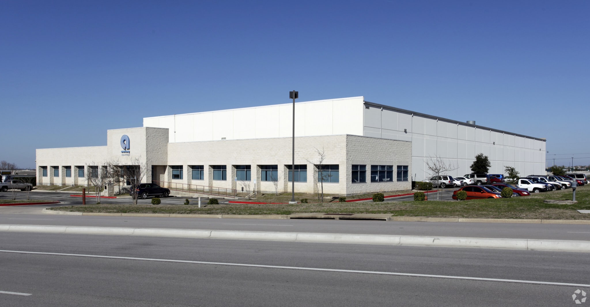 2401 Double Creek Dr, Round Rock, TX for sale Primary Photo- Image 1 of 1