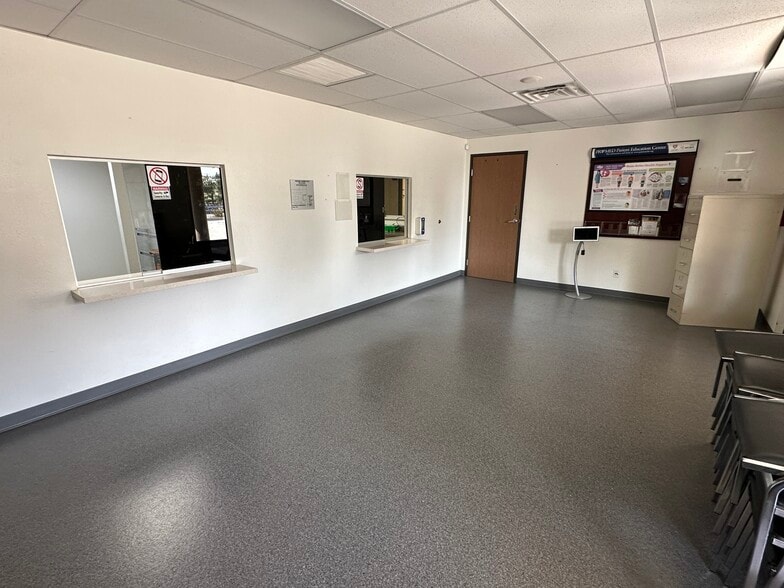 2005 Garey Ave, Pomona, CA for lease - Building Photo - Image 2 of 18