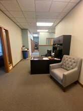 24909 104th Ave SE, Kent, WA for lease Interior Photo- Image 2 of 10