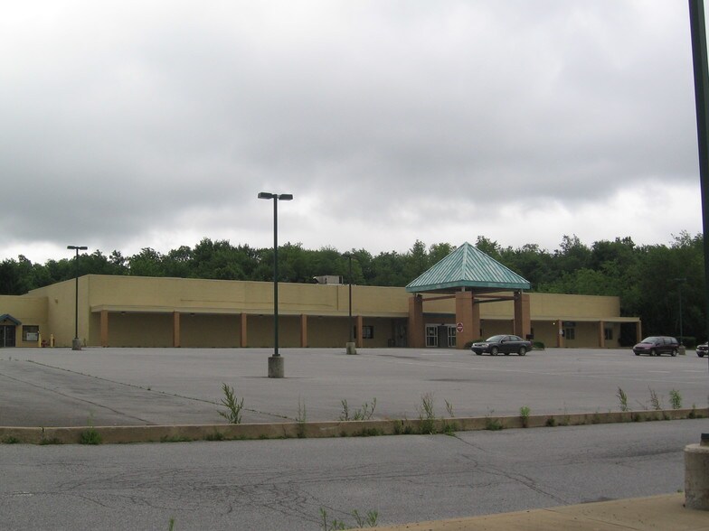 387 Theatre Rd, Carrolltown, PA for lease - Building Photo - Image 1 of 1