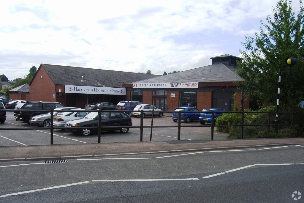 Newerne St, Lydney for sale Primary Photo- Image 1 of 1