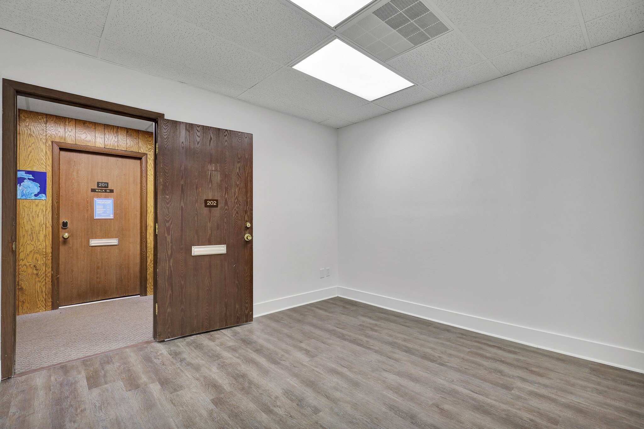 3721 W Michigan Ave, Lansing, MI for lease Interior Photo- Image 1 of 4