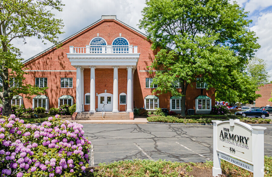 836 Farmington Ave, West Hartford, CT for lease - Building Photo - Image 1 of 5