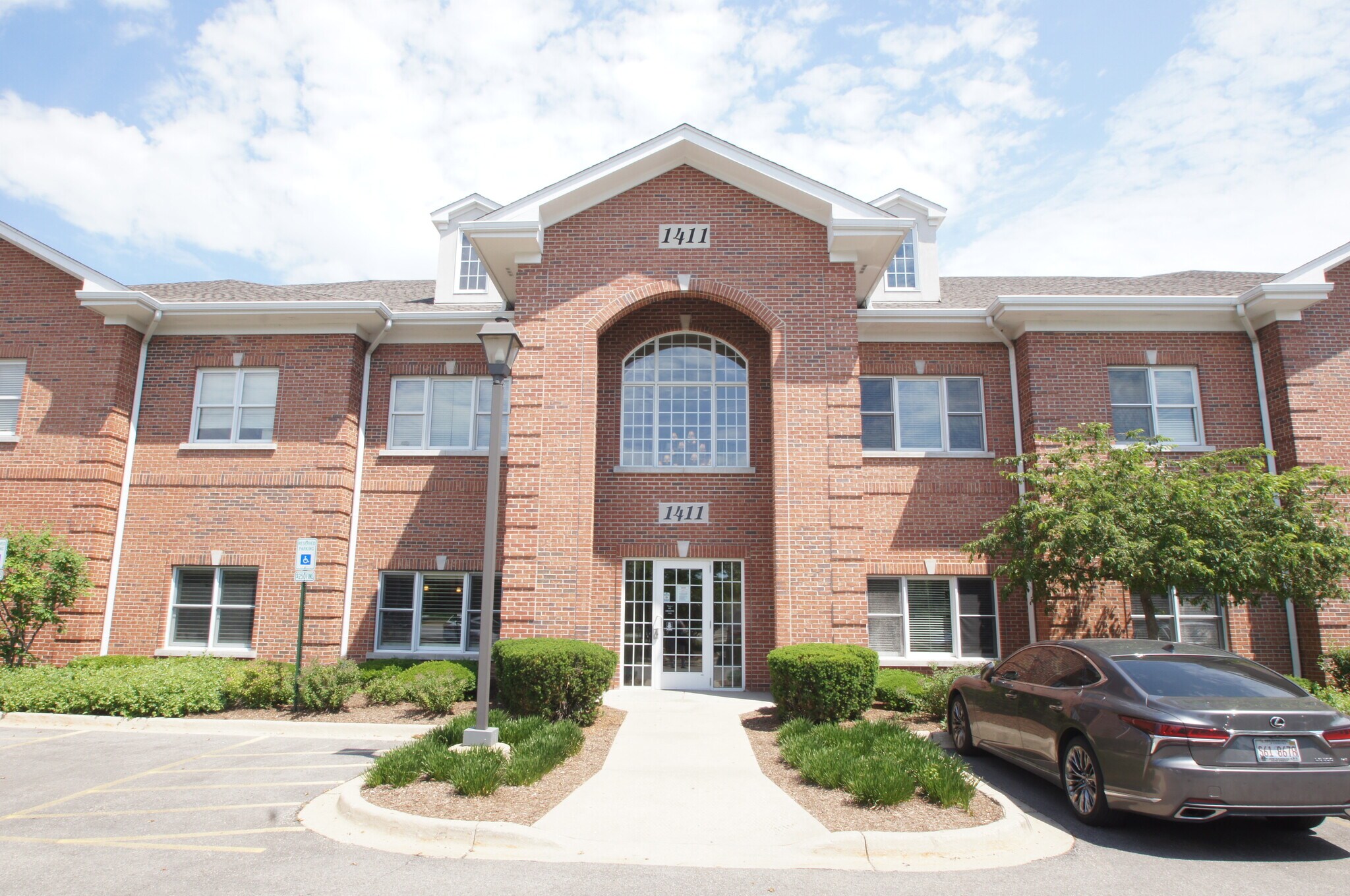 1401-1411 McHenry Rd, Buffalo Grove, IL for sale Building Photo- Image 1 of 1
