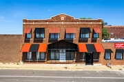 1805-1831 Holmes St, Kansas City MO - Parking Garage