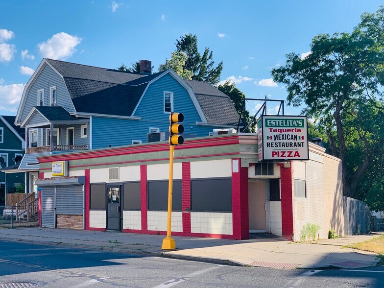 258 Oakland St, Springfield, MA for sale - Primary Photo - Image 1 of 1