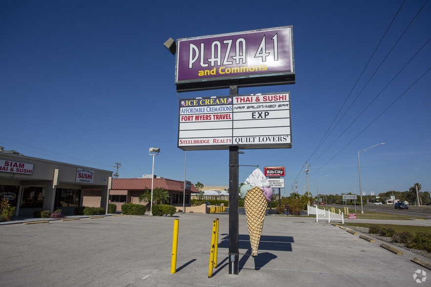 13161 N Cleveland Ave, North Fort Myers, FL for lease - Building Photo - Image 2 of 2