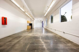 2842-2912 Colorado Ave, Santa Monica, CA for lease Interior Photo- Image 1 of 9