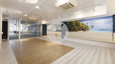 Carrer de la Diputació, Barcelona, Barcelona for lease Interior Photo- Image 2 of 21