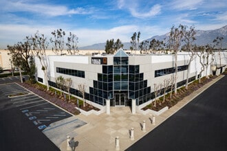 10860 6th St, Rancho Cucamonga, CA for lease Building Photo- Image 2 of 3