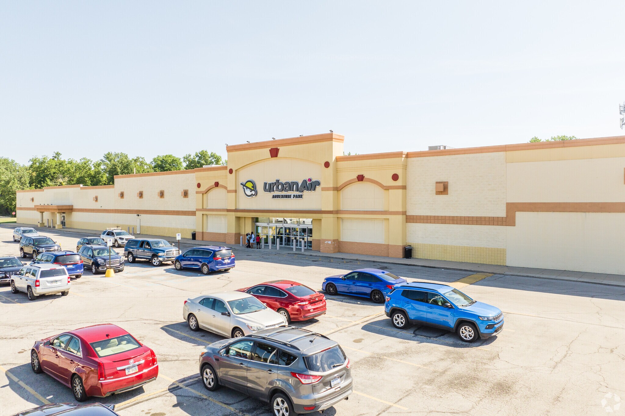 5245-5259 Airport Hwy, Toledo, OH for sale Primary Photo- Image 1 of 1