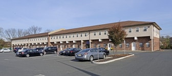 Mandell's Plaza - Office Space