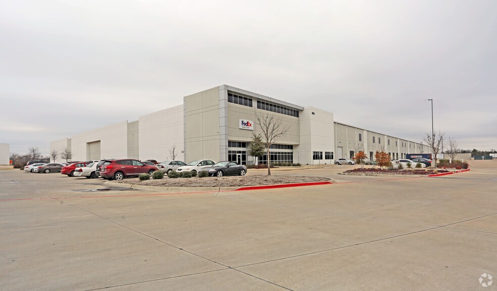 4951 Langdon Rd, Dallas, TX 75241