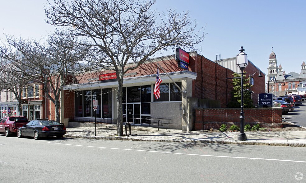 150 Main St, Gloucester, MA 01930