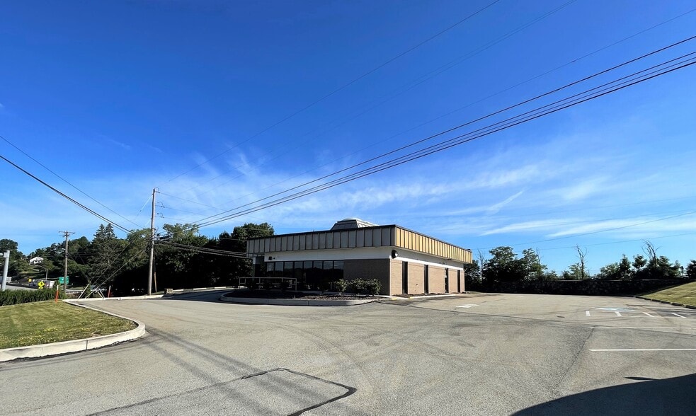 3643 State Route 31, Donegal, PA for sale - Primary Photo - Image 1 of 1