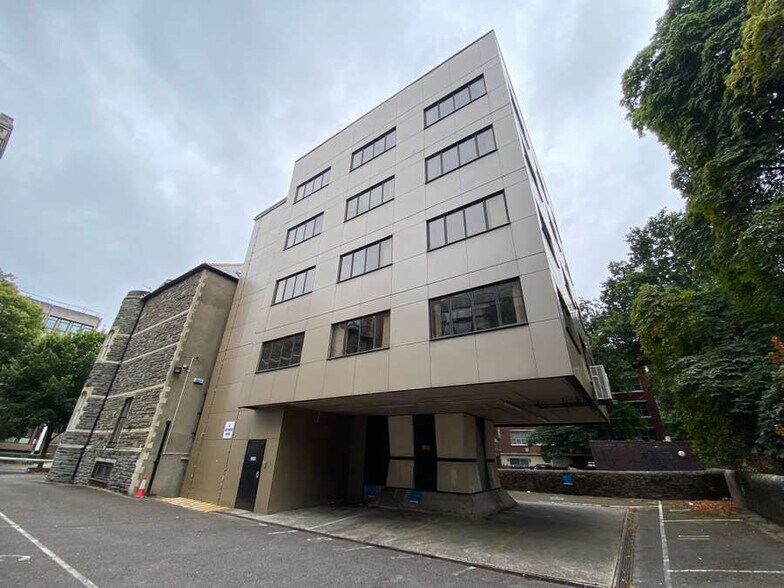 6 Cathedral Rd, Cardiff for sale - Building Photo - Image 3 of 10