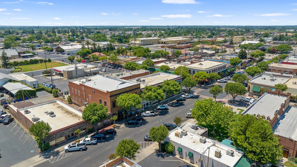 128 S E St, Exeter, CA for sale - Building Photo - Image 3 of 50