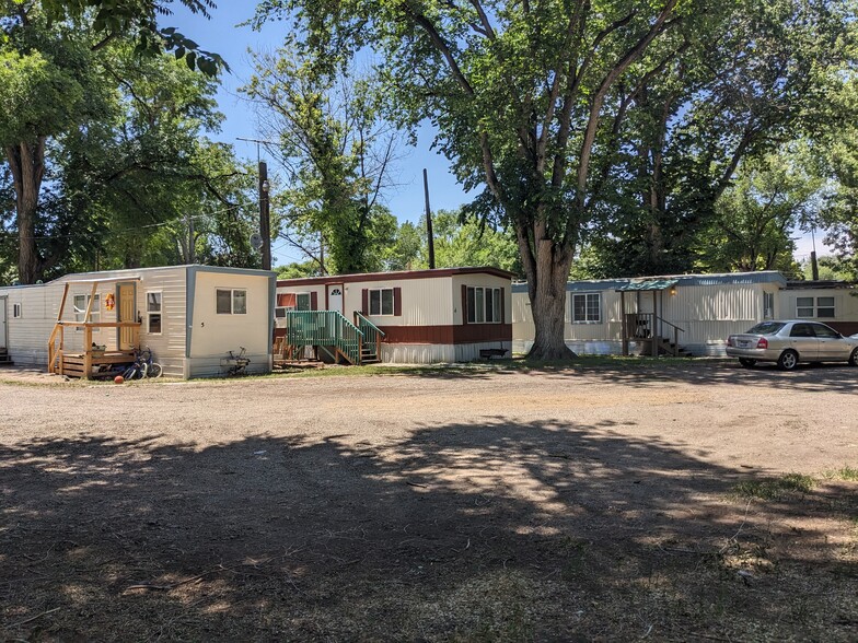 475 E 4th S, Mountain Home, ID for sale - Building Photo - Image 2 of 7