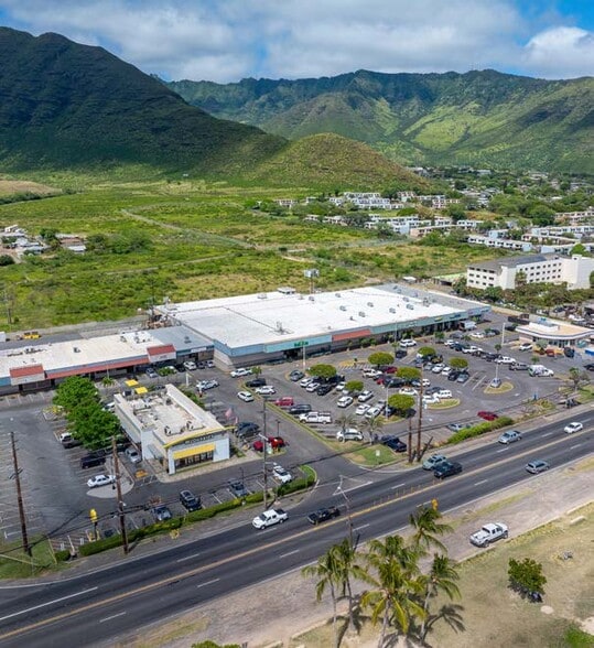 87-2070 Farrington Hwy, Waianae, HI for lease - Building Photo - Image 2 of 8