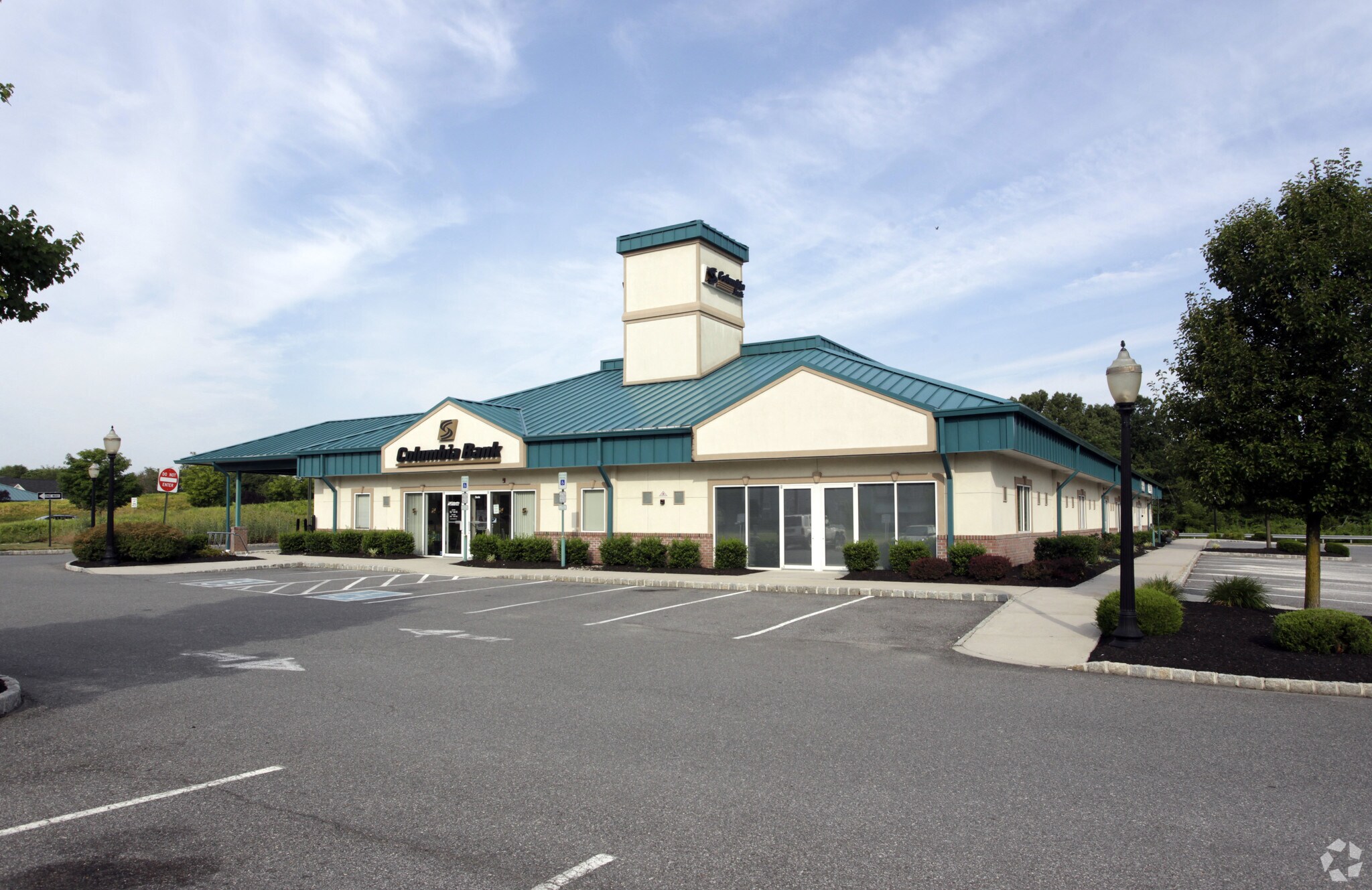 204 Grove Ave, Thorofare, NJ for sale Primary Photo- Image 1 of 1