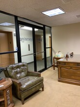 415 W Wall St, Midland, TX for lease Interior Photo- Image 1 of 4