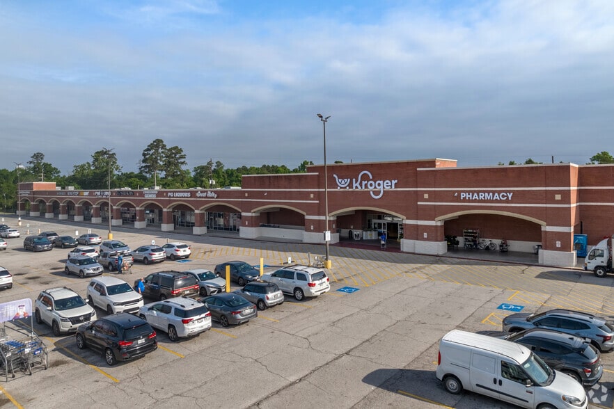 10010 Cypresswood Dr, Houston, TX for lease - Building Photo - Image 2 of 5