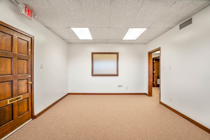 11 Calle Medico, Santa Fe, NM for lease - Building Photo - Image 2 of 16