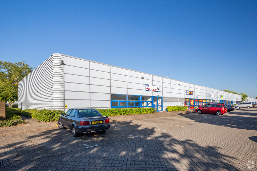 74-84 Tanners Dr, Milton Keynes for sale - Building Photo - Image 1 of 1