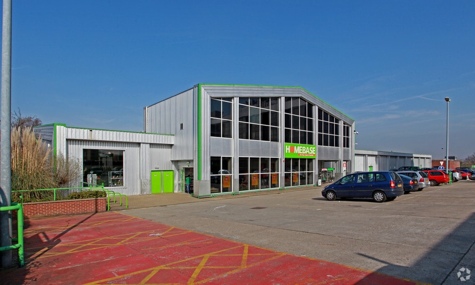 1 Weir Rd, London for sale - Primary Photo - Image 1 of 1