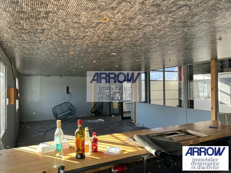 Industrial in La Chapelle-sur-Erdre for lease - Interior Photo - Image 3 of 6