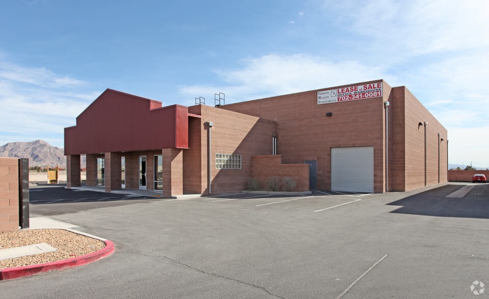 2729 N Lamb Blvd, Las Vegas, NV 89115