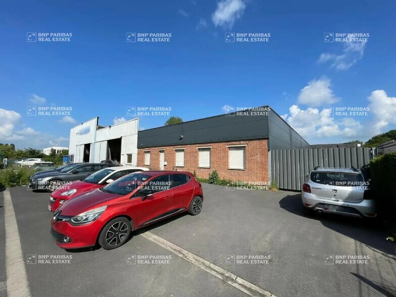 Flex in LA CHAPELLE-D'ARMENTIERES for sale - Building Photo - Image 3 of 13