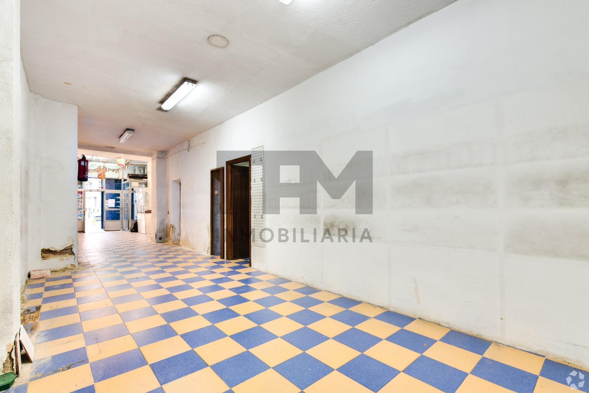 Multifamily in Madrid, Madrid for sale Interior Photo- Image 1 of 1