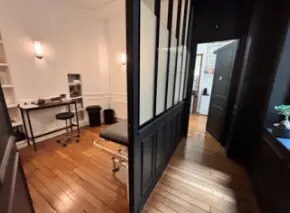 Rue Saint-Didier, Paris for lease Interior Photo- Image 1 of 6