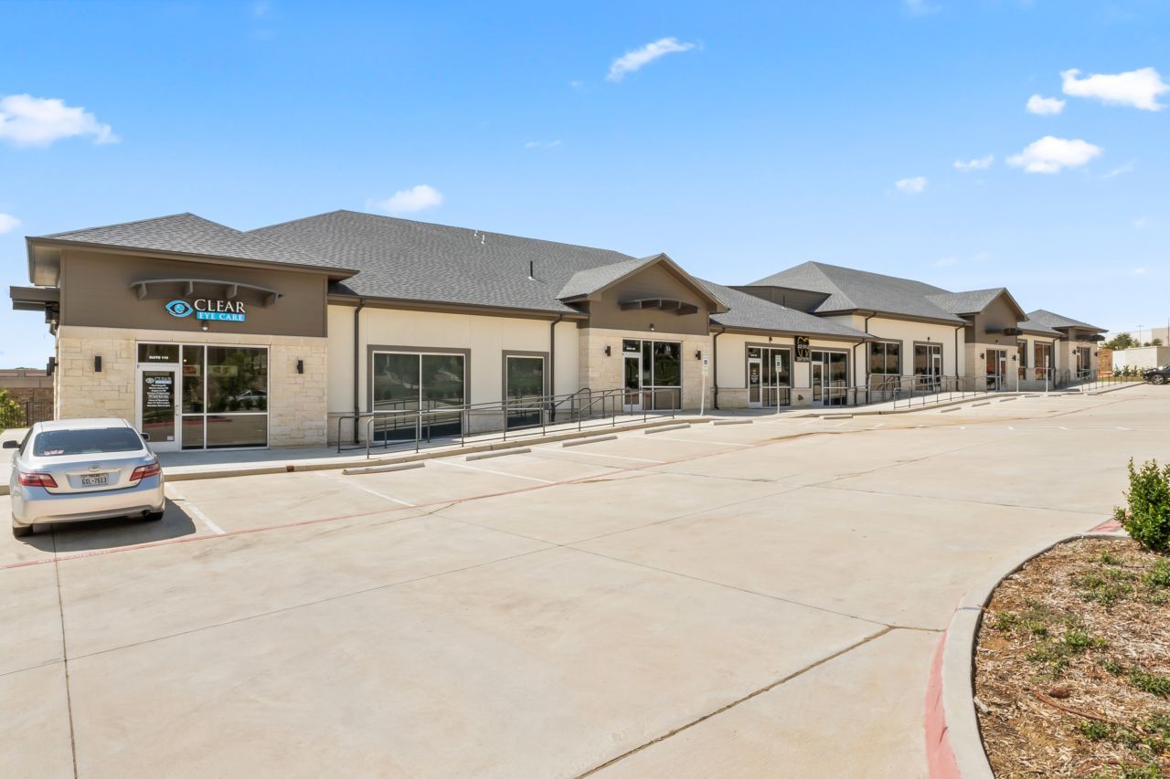 200 Gerault Rd, Flower Mound, TX 75028 Southgate Condos Units 5 & 6