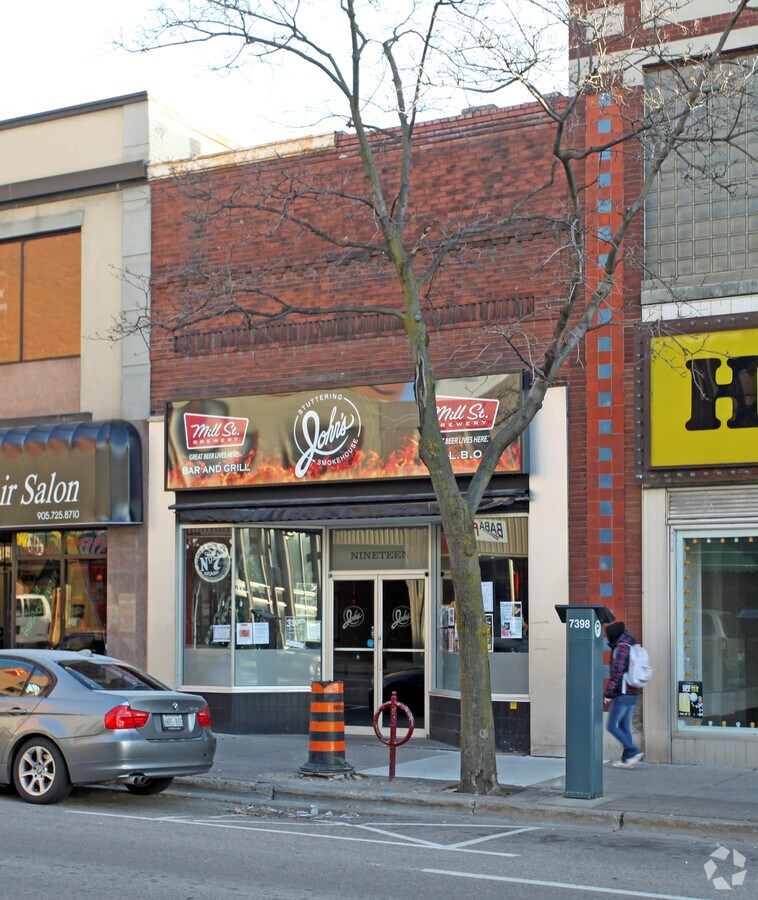 19 Simcoe St S, Oshawa, ON L1H 7L9