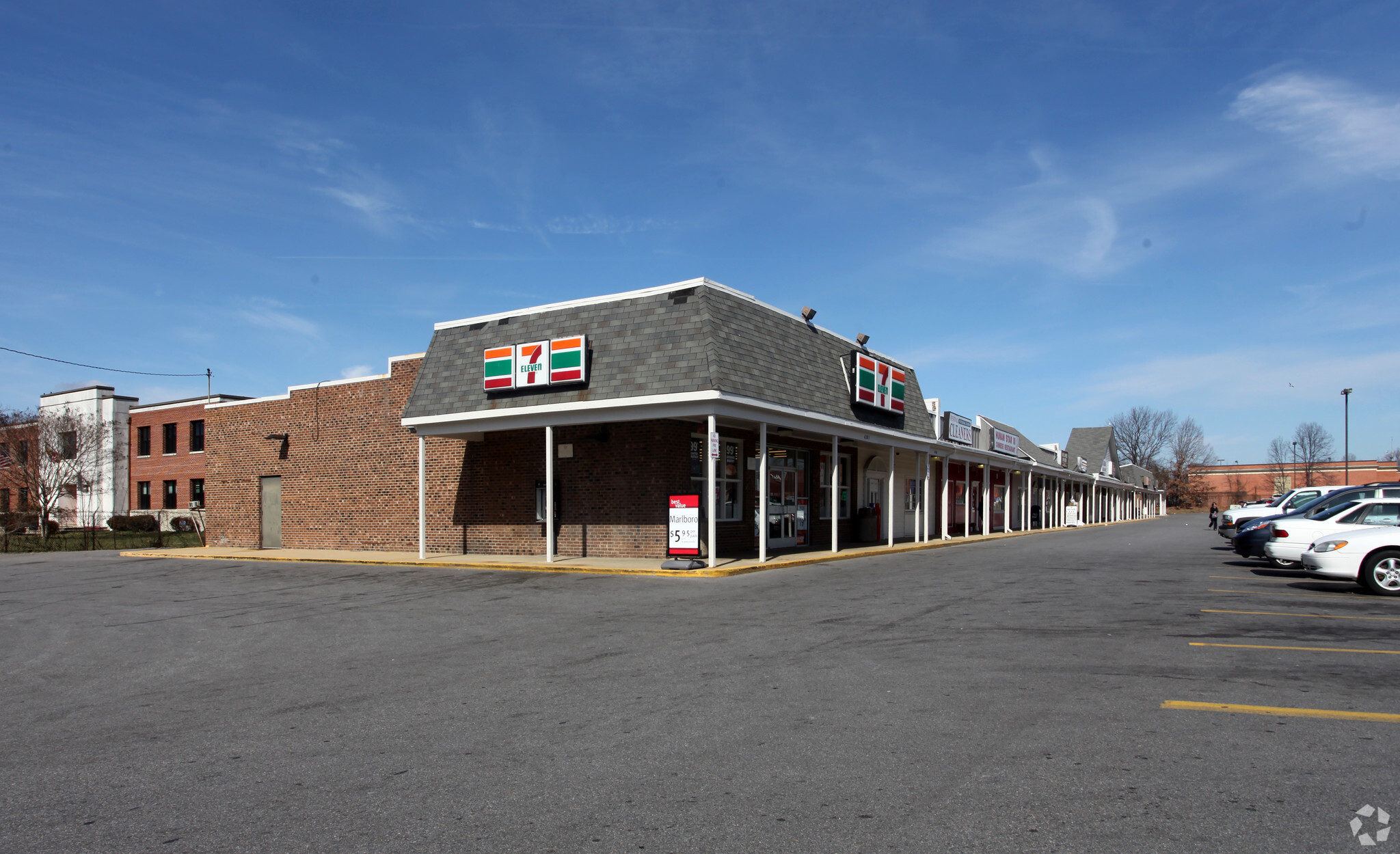 6223-6285 Crain Hwy, La Plata, MD for lease Primary Photo- Image 1 of 4