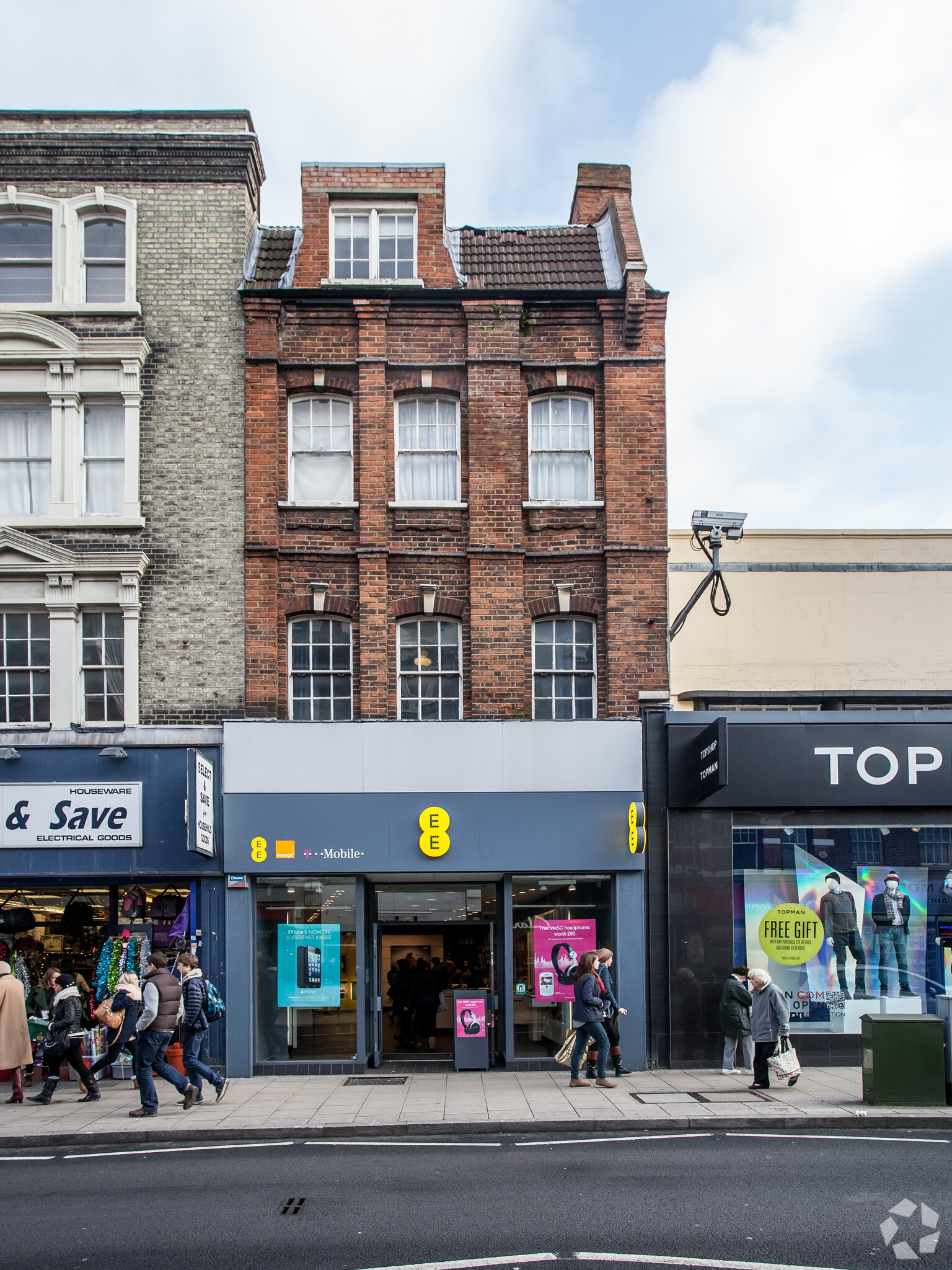 87 Putney High St, London for lease Primary Photo- Image 1 of 7