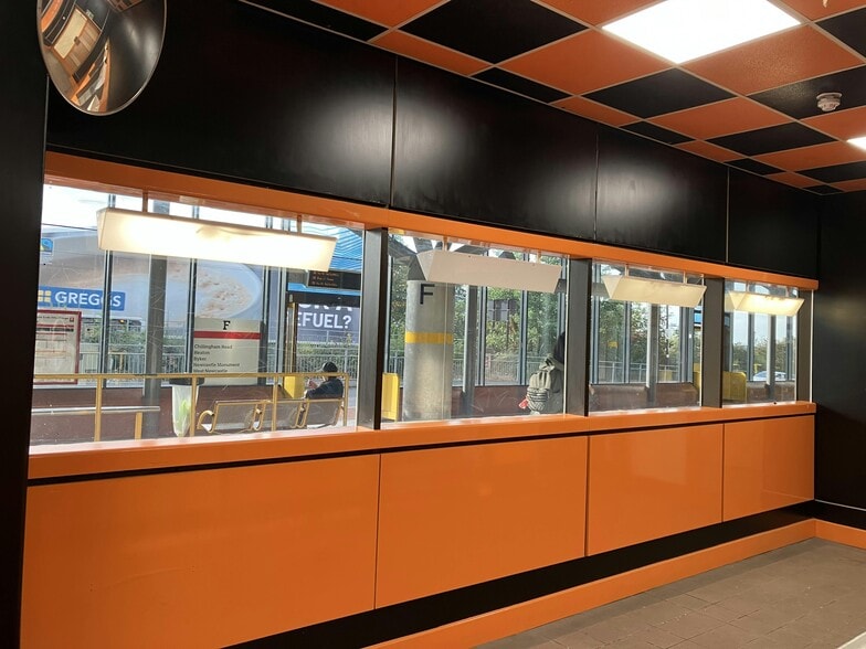 Benton Ln, Newcastle Upon Tyne for lease - Interior Photo - Image 3 of 6