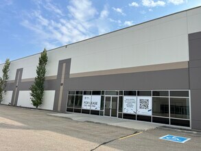 11546-11604 186th St NW, Edmonton, AB for lease Building Photo- Image 2 of 6