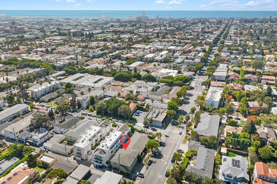 2114 Montana Ave, Santa Monica, CA for sale - Building Photo - Image 3 of 20