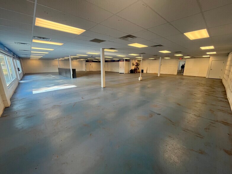 124 N 2nd St, Terre Haute, IN for sale - Building Photo - Image 2 of 20