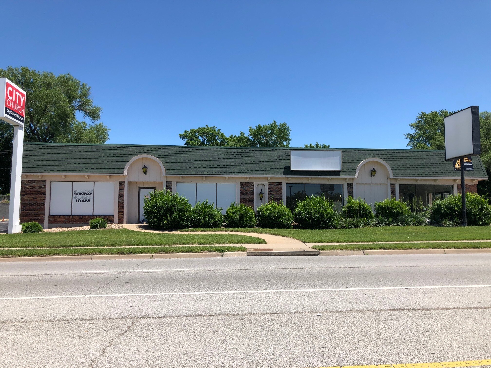 15251527 S Noland Rd, Independence, MO 64055 OfficeRetail for Lease