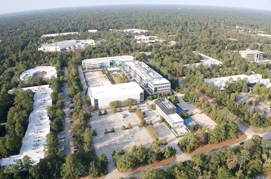 8800 Technology Forest Pl, The Woodlands, TX for lease - Building Photo - Image 2 of 12