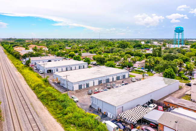 More details for 415 SE 1st Ave, Delray Beach, FL - Industrial for Lease